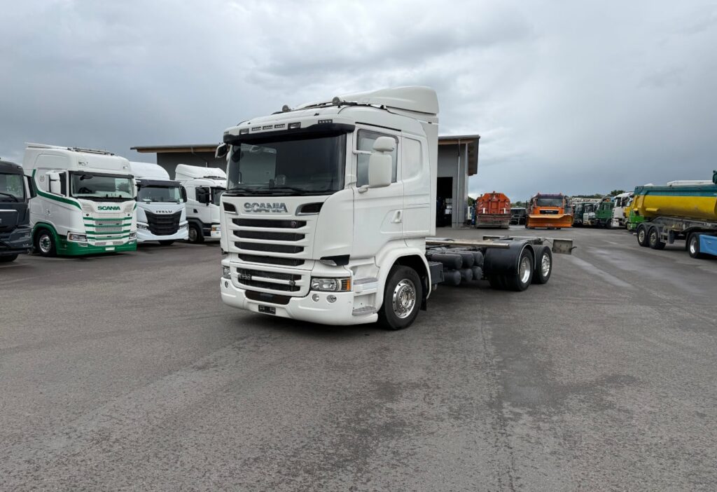 2015 Scania R730LB 6x2*4 Fahrgestell