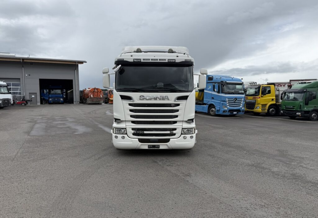 2015 Scania R730LB 6x2*4 Fahrgestell