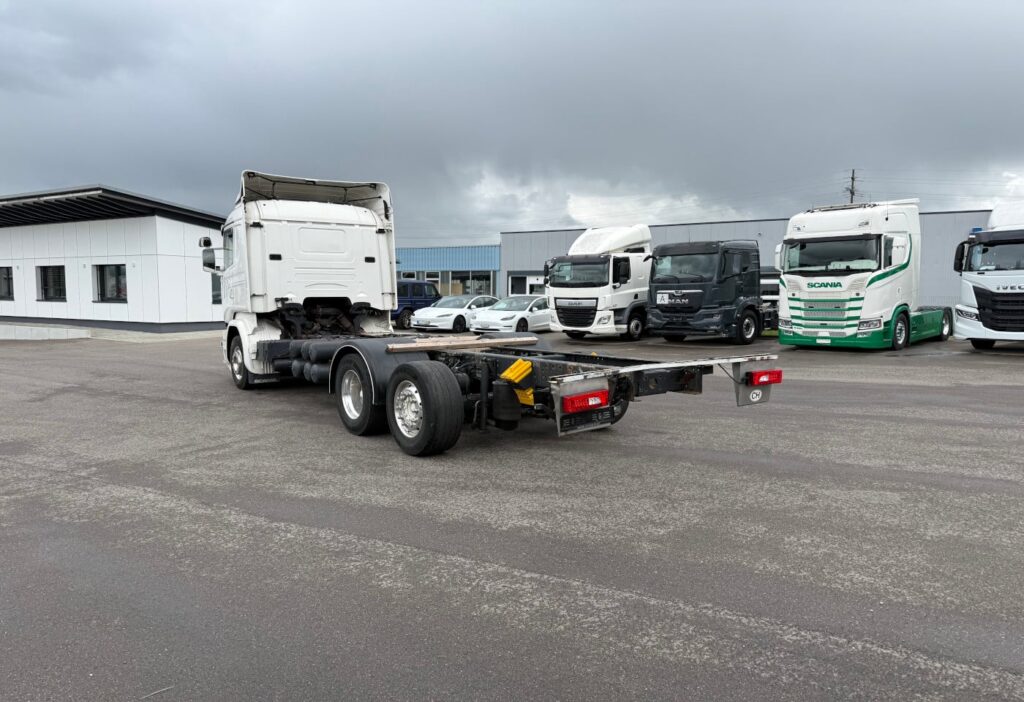 2015 Scania R730LB 6x2*4 Fahrgestell