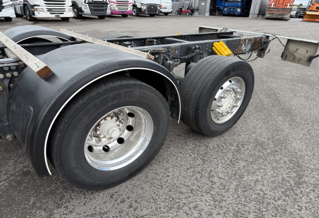 2015 Scania R730LB 6x2*4 Fahrgestell