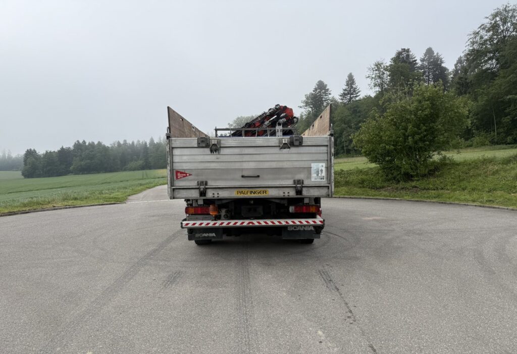 2001 Scania P124GB 6x2*4 PK 27000D