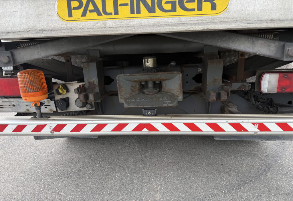 2001 Scania P124GB 6x2*4 PK 27000D