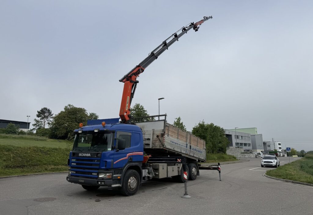 2001 Scania P124GB 6x2*4 PK 27000D