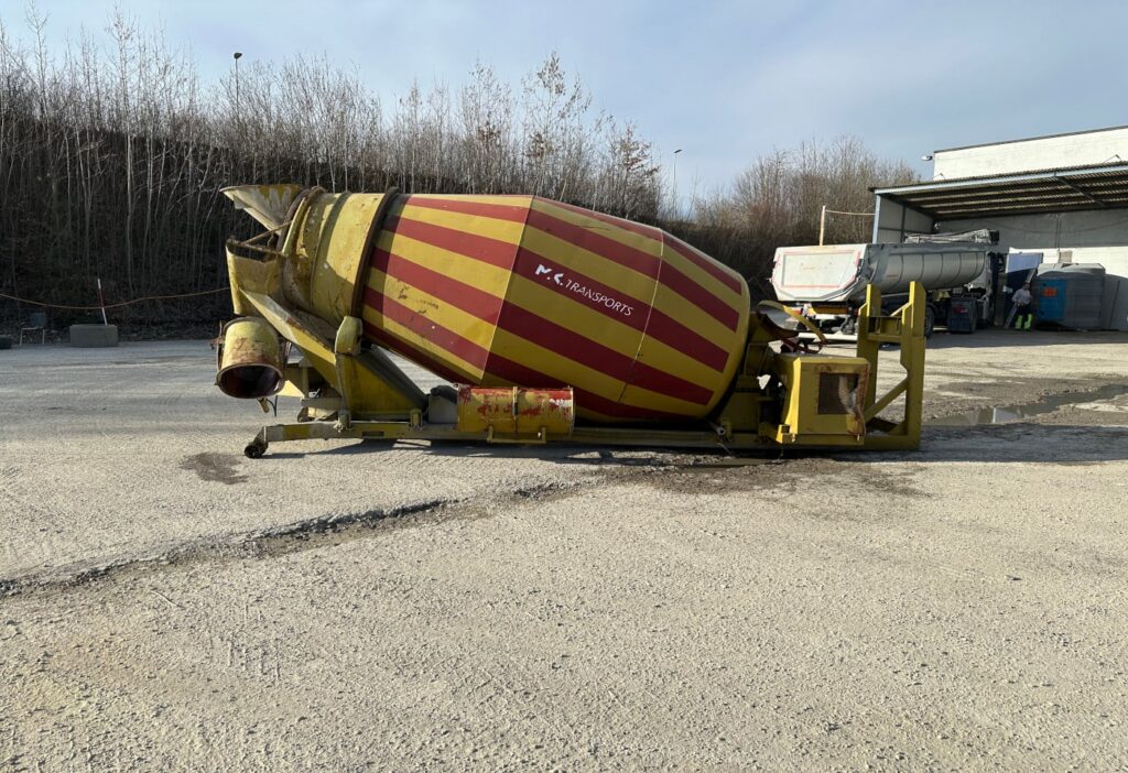 2002 Hakenmischer Belloli 7m³