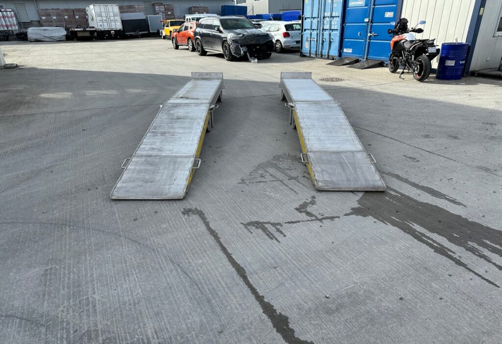 Auffahrtrampe