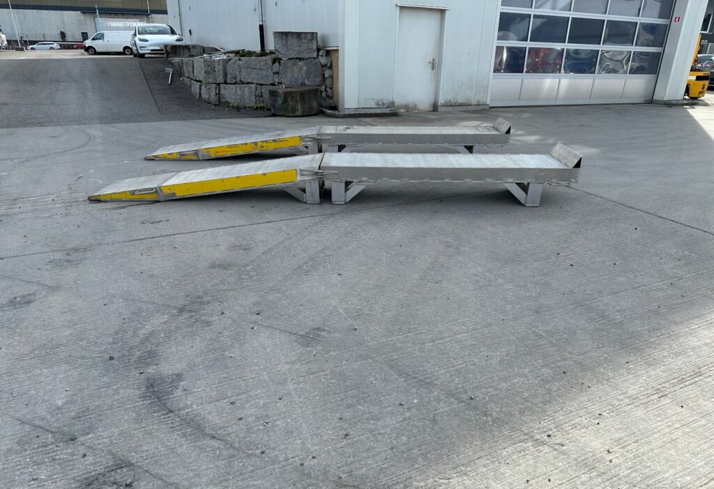 Auffahrtrampe
