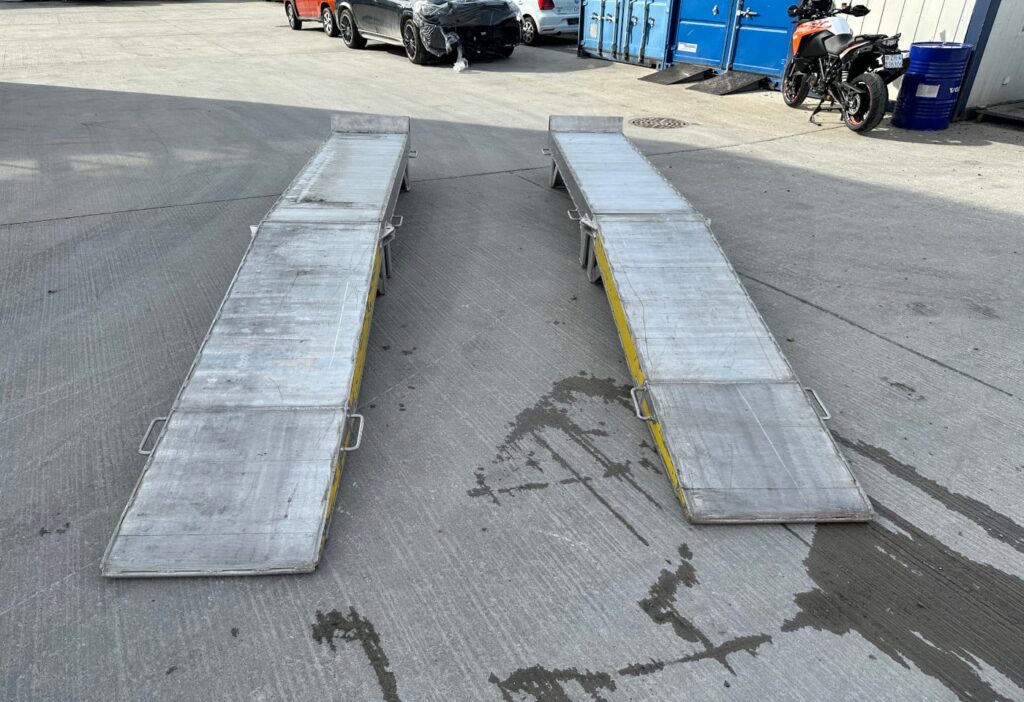 Auffahrtrampe