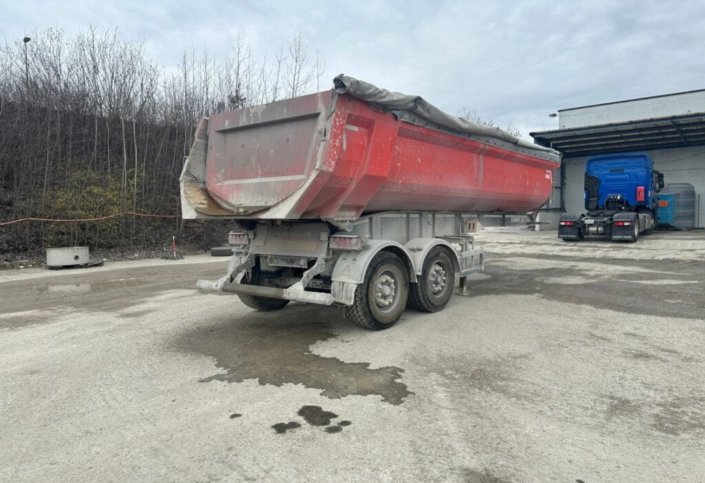 2013 Schwarzmueller HKS2/E Kipper