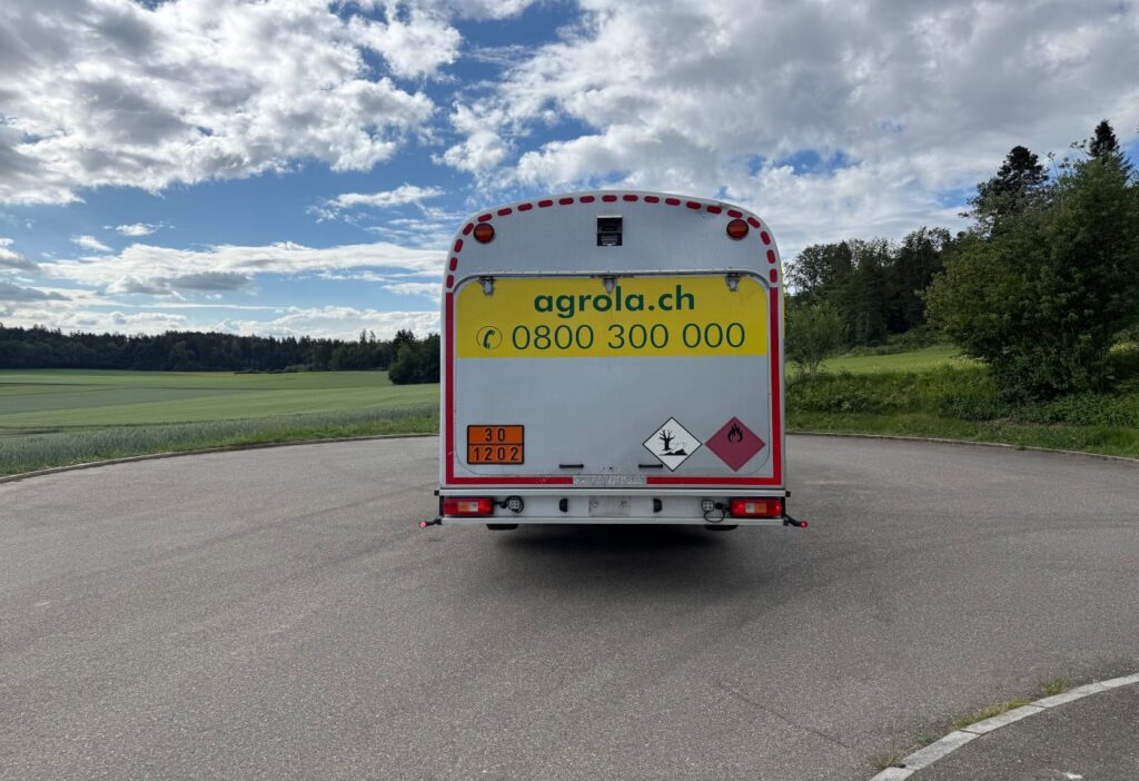 2015 Volvo FM-420 8x2R 2-Kammer