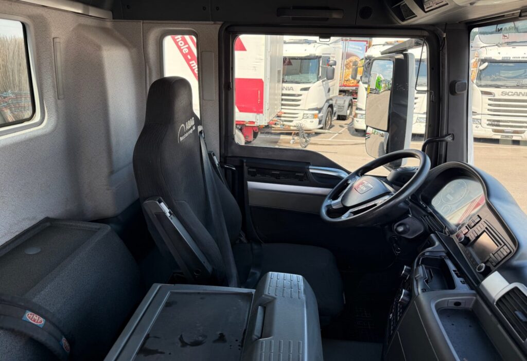 2014 MAN TGS 26.440 6x2 HMF 2120 K4