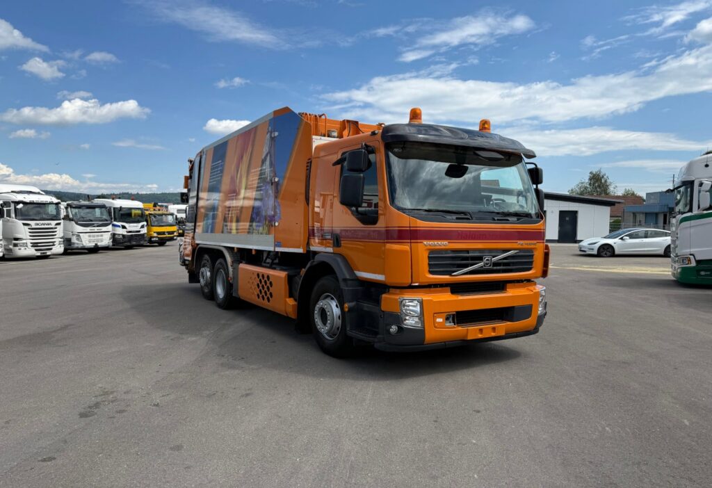 2013 Volvo FE Hybrid 6x2R Stummer