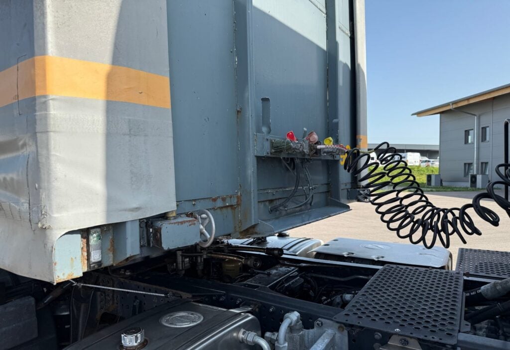 2000 Fruehauf City Plane / HB