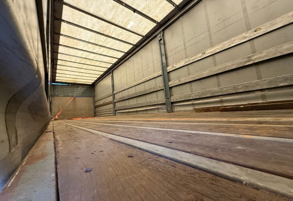 2000 Fruehauf City Plane / HB