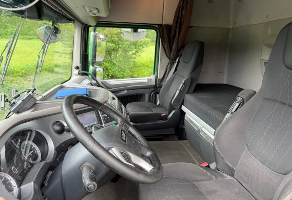 2017 DAF XF 530 4x2 Retarder