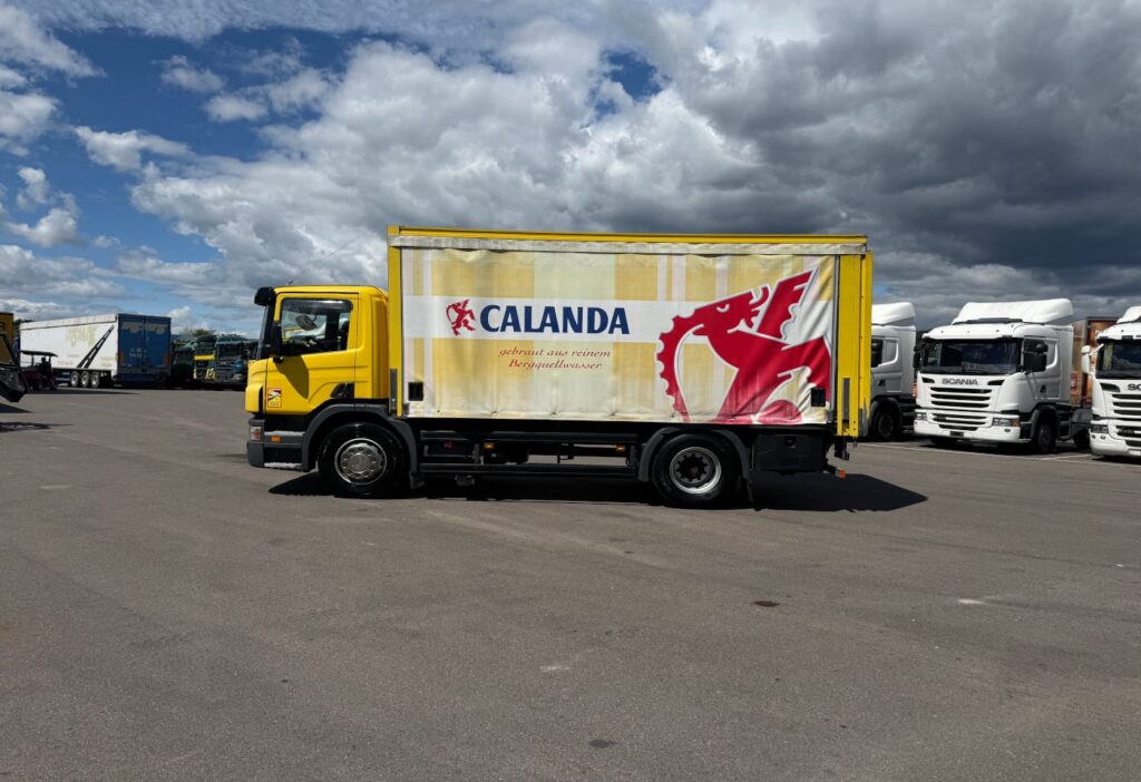 2005 Scania P230 LB 4x2 Plane/HB