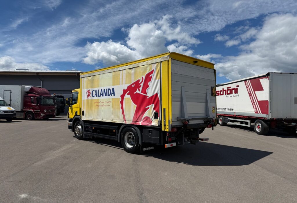 2005 Scania P230 LB 4x2 Plane/HB