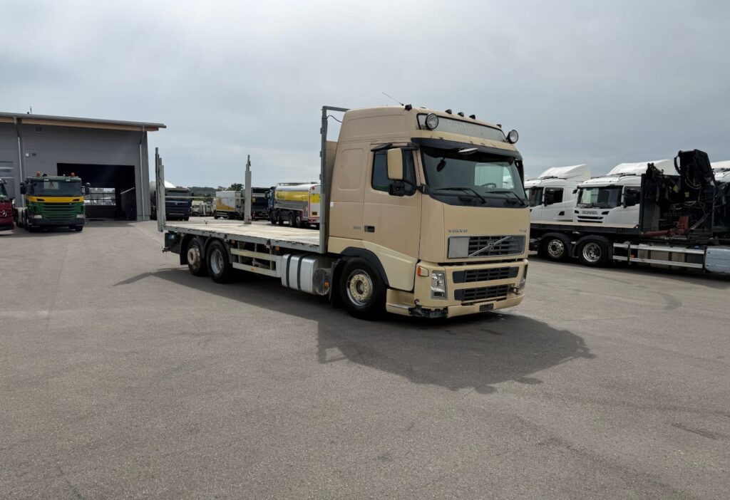 2005 Volvo FH12-460 6x2 Brücke