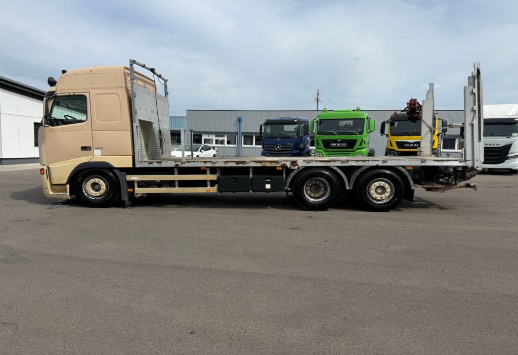 2005 Volvo FH12-460 6x2 Brücke