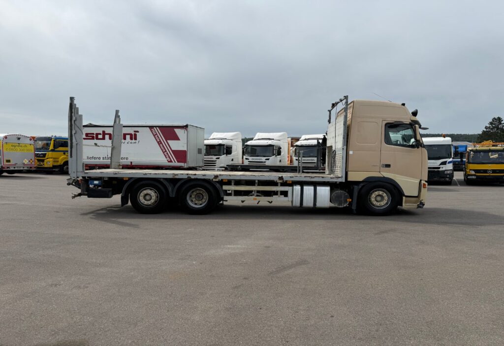 2005 Volvo FH12-460 6x2 Brücke