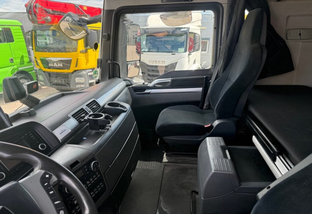 2015 MAN TGX 26.440 6x2 BDF/HB