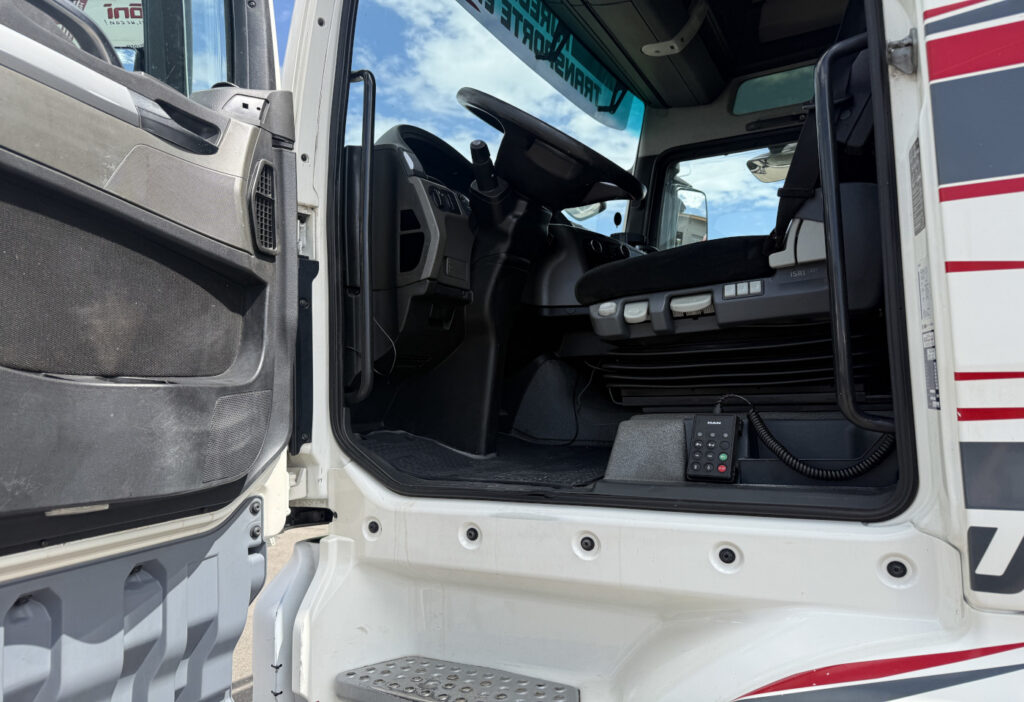 2015 MAN TGX 26.440 6x2 BDF/HB