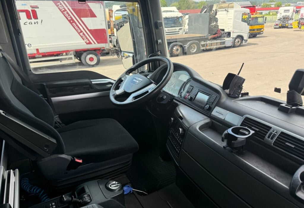 2015 MAN TGX 26.440 6x2 BDF/HB