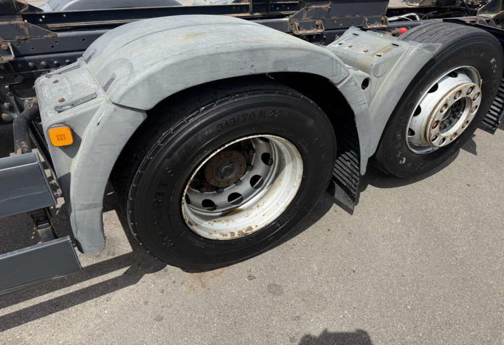 2015 MAN TGX 26.440 6x2 BDF/HB