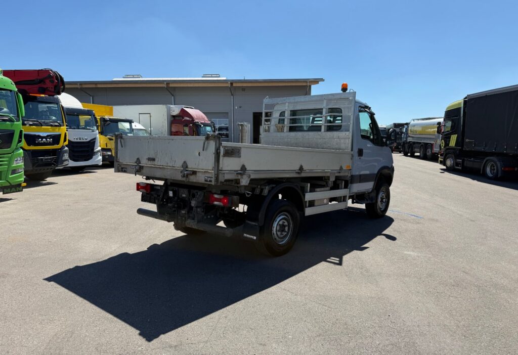 2013 Iveco 55S17W Daily 4x4 Sutter