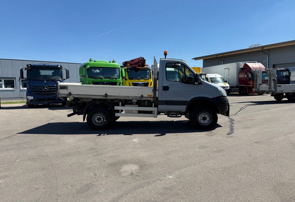 2013 Iveco 55S17W Daily 4x4 Sutter