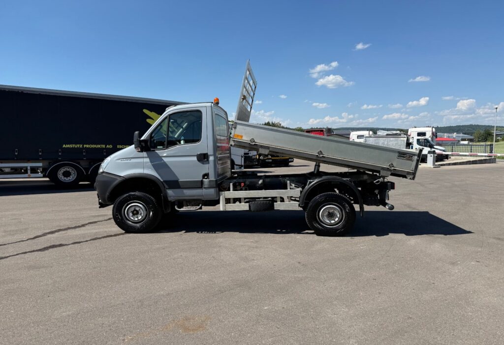 2013 Iveco 55S17W Daily 4x4 Sutter