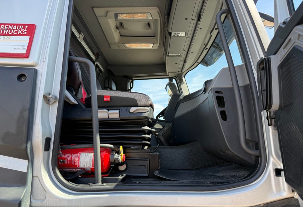 2016 Renault C520 10x4 SWS Moser