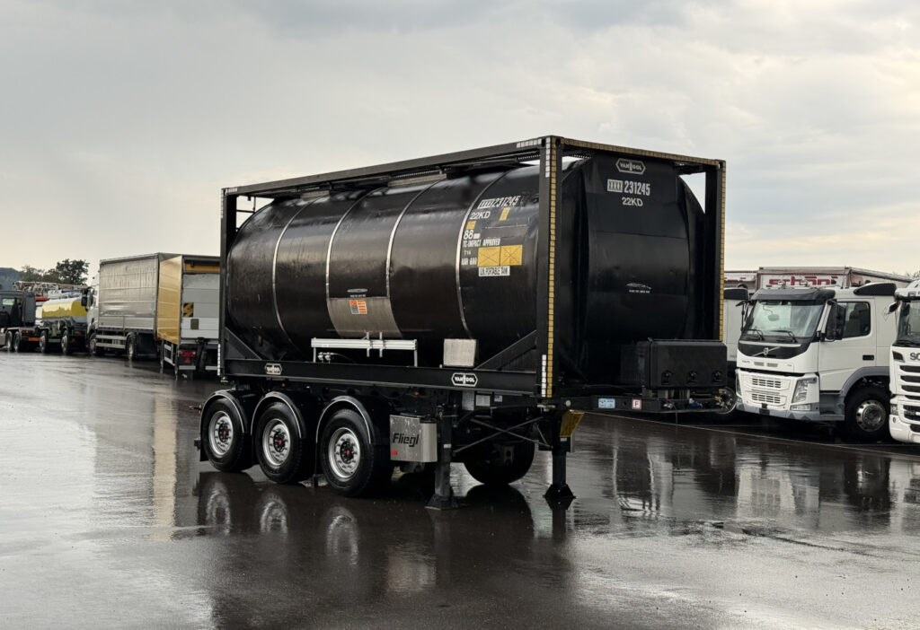 2019 Fliegl SDS 380 + Tankcontainer 20ft, 23.000L, Edelstahl