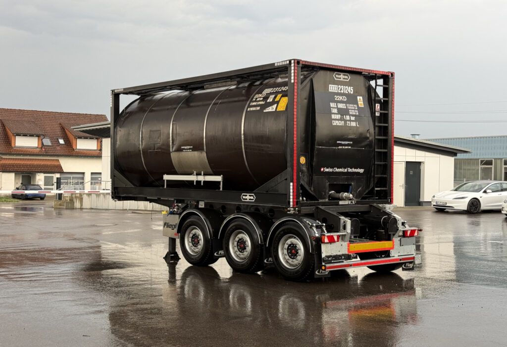 2019 Fliegl SDS 380 + Tankcontainer 20ft, 23.000L, Edelstahl