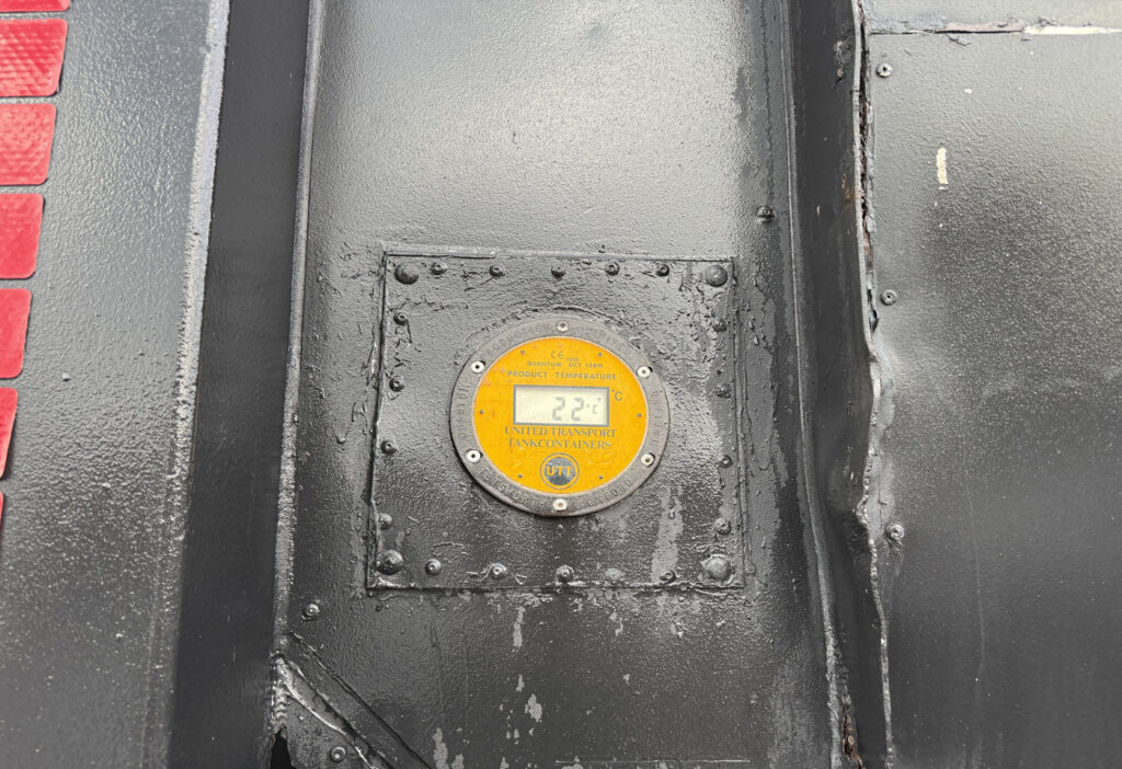 2019 Fliegl SDS 380 + Tankcontainer 20ft, 23.000L, Edelstahl