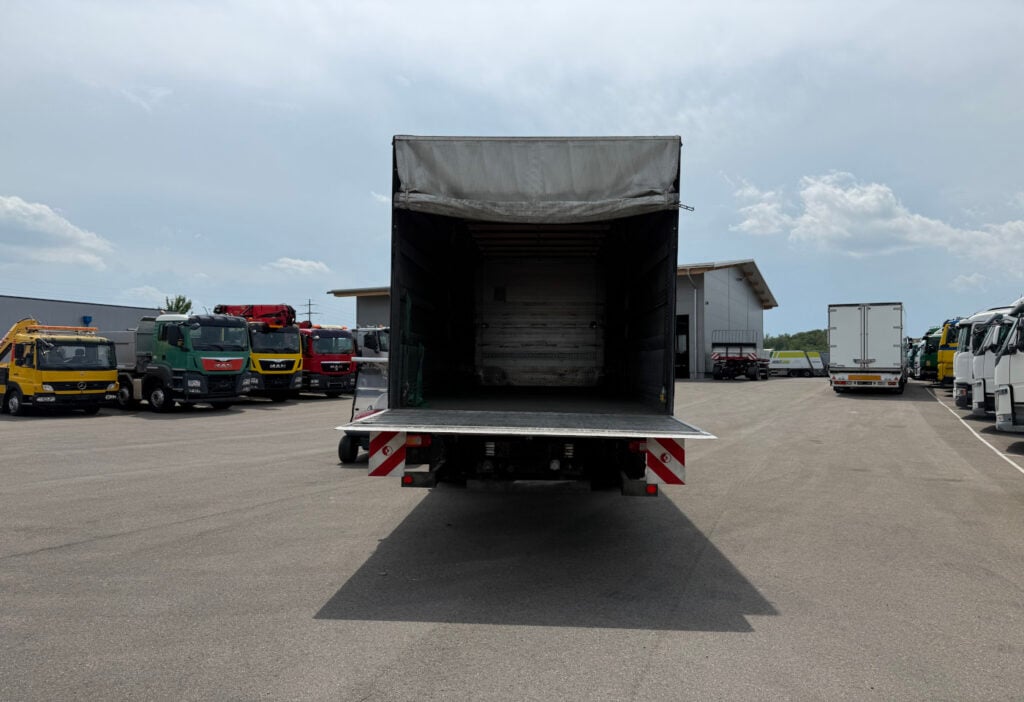 2014 Renault T430 4x2 Plane / HB