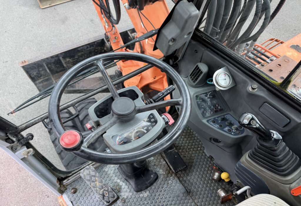 2000 Fiat-Hitachi FH120W Mobilbagger