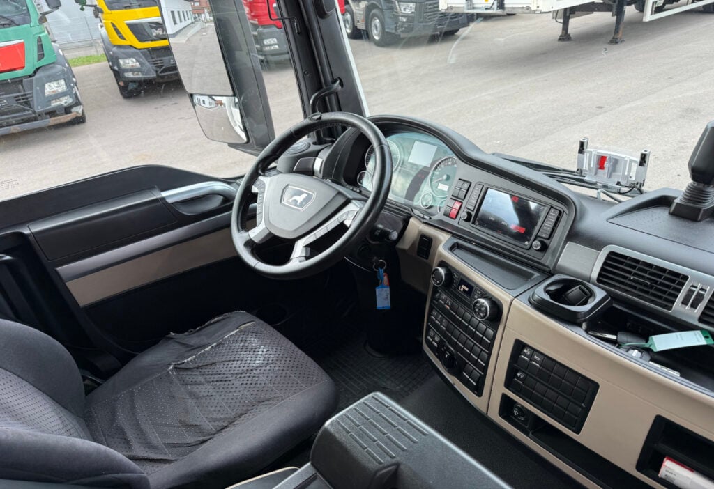 2019 MAN TGS 18.400 4x2 Koffer / HB