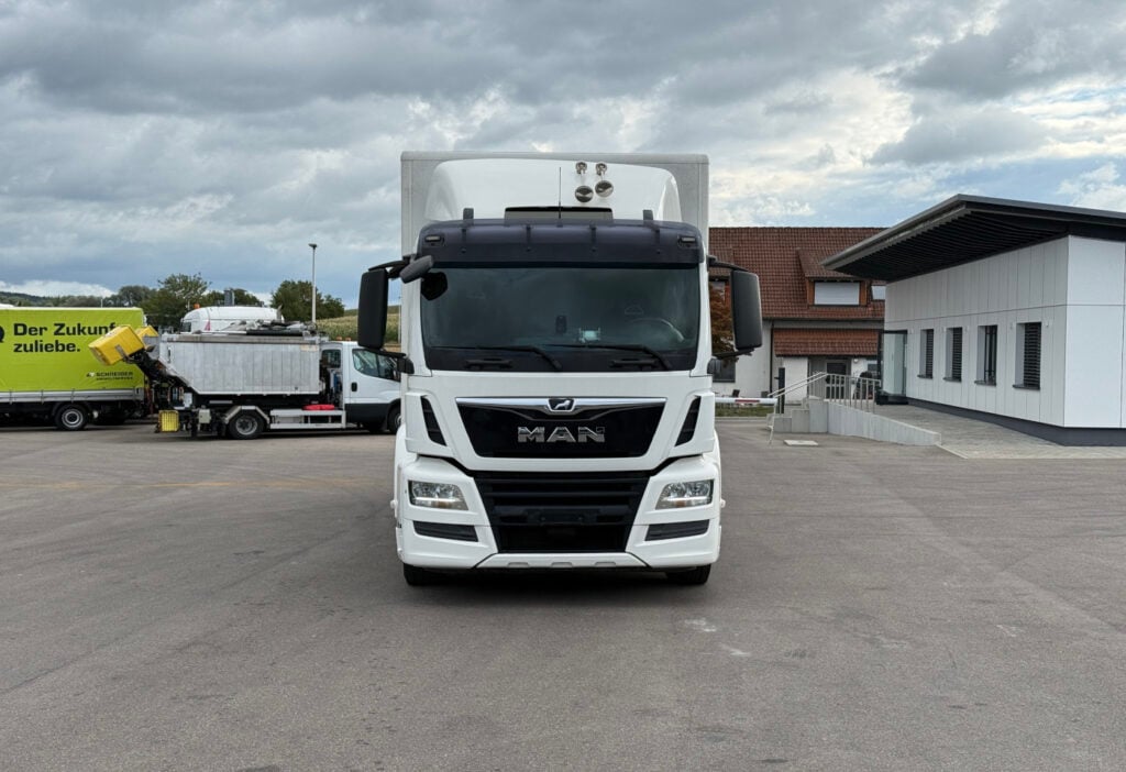 2019 MAN TGS 18.400 4x2 Koffer / HB