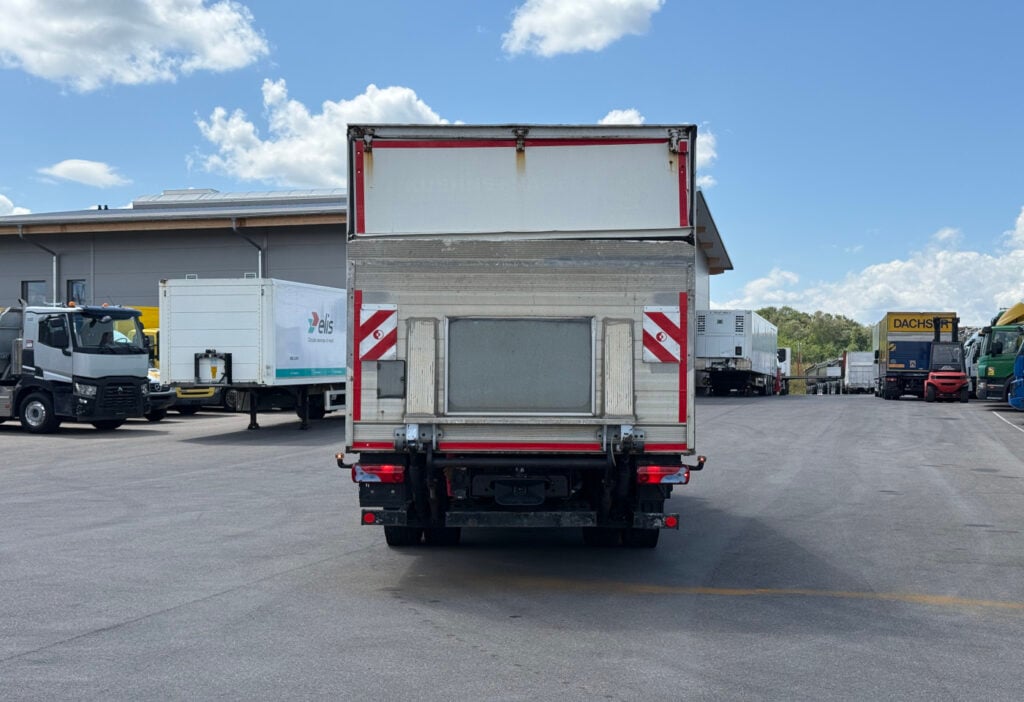 2009 Mercedes-Benz Actros 1836 4x2 Koffer / HB