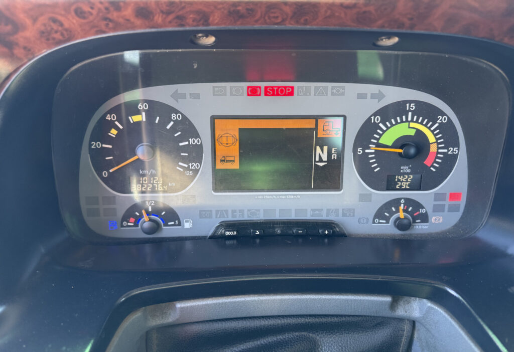2008 Mercedes-Benz Actros 3248 8x4 Multilift