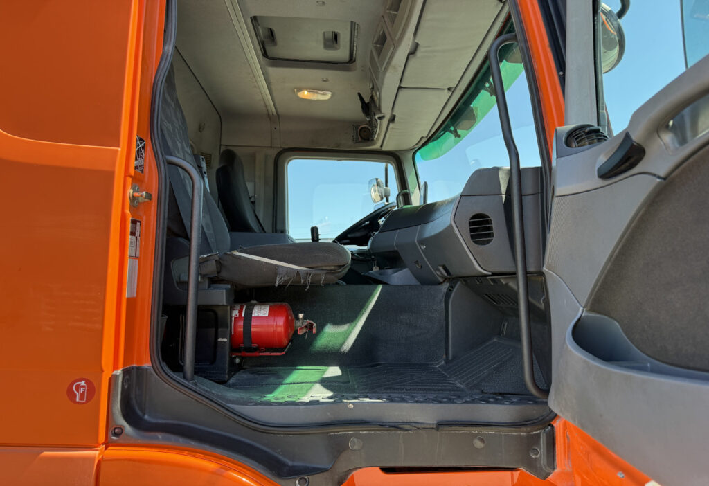 2008 Mercedes-Benz Actros 3248 8x4 Multilift