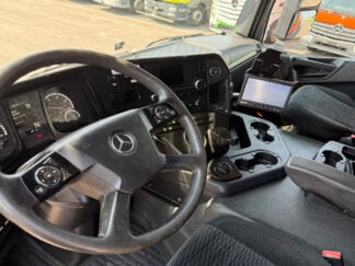 Image_26291M_Mercedes-Benz_Arocs 3243 8x4 Schwarzmüller / Swiss-Vehicle