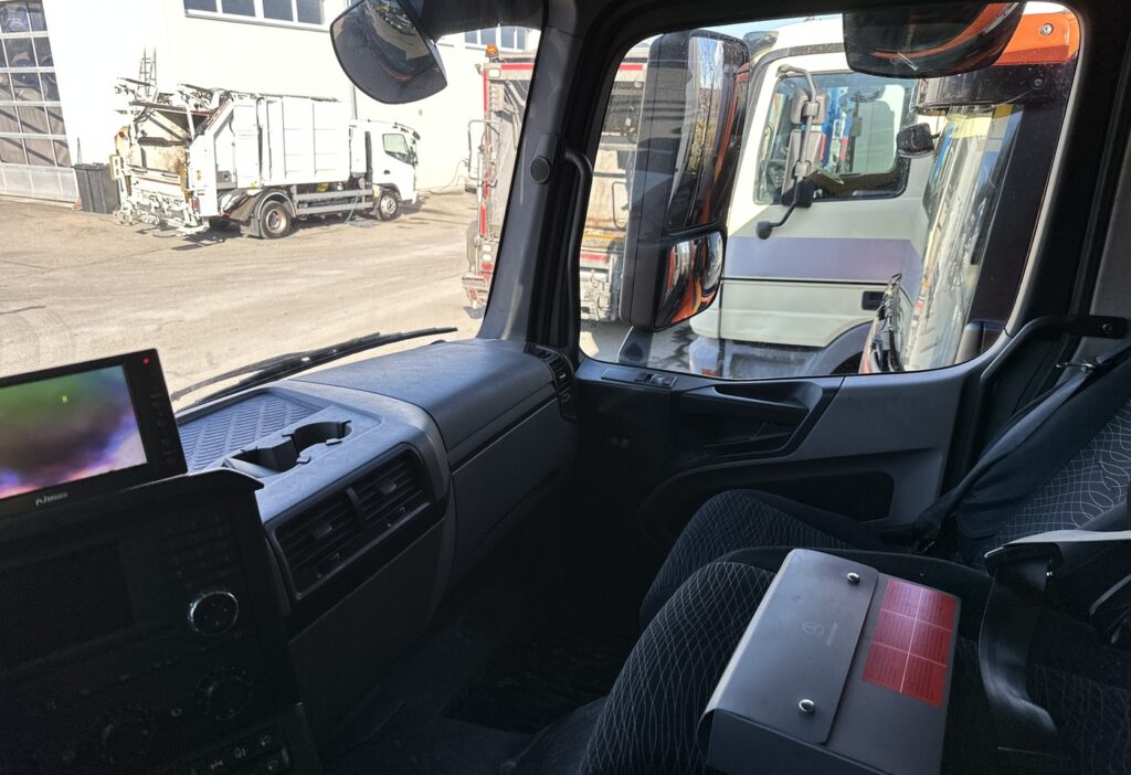 2014 Mercedes-Benz Antos 2536L 6x2*4 Stummer