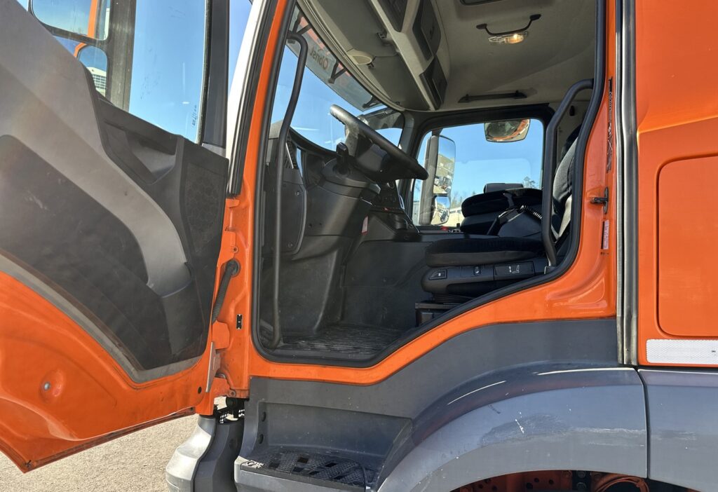 2014 Mercedes-Benz Antos 2536L 6x2*4 Stummer