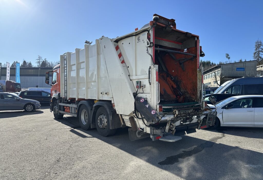2014 Mercedes-Benz Antos 2536L 6x2*4 Stummer