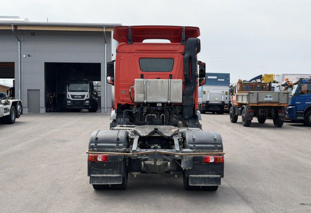 2017 Mercedes-Benz Arocs 1846 4x2 SZM