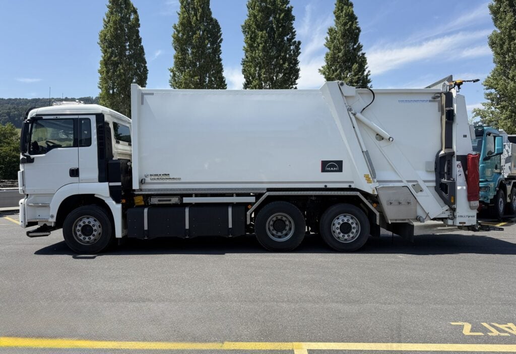 2019 MAN TGS 26.320 6x2-4 Elektro Kehrichtwagen