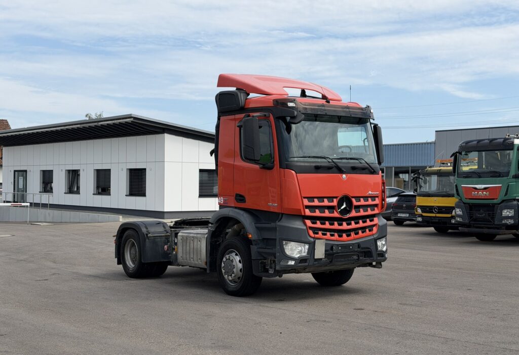 2017 Mercedes-Benz Arocs 1846 4x2 SZM