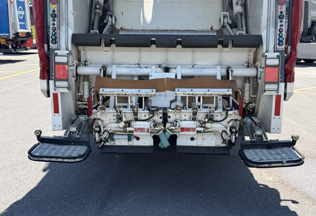 2019 MAN TGS 26.320 6x2-4 Elektro Kehrichtwagen
