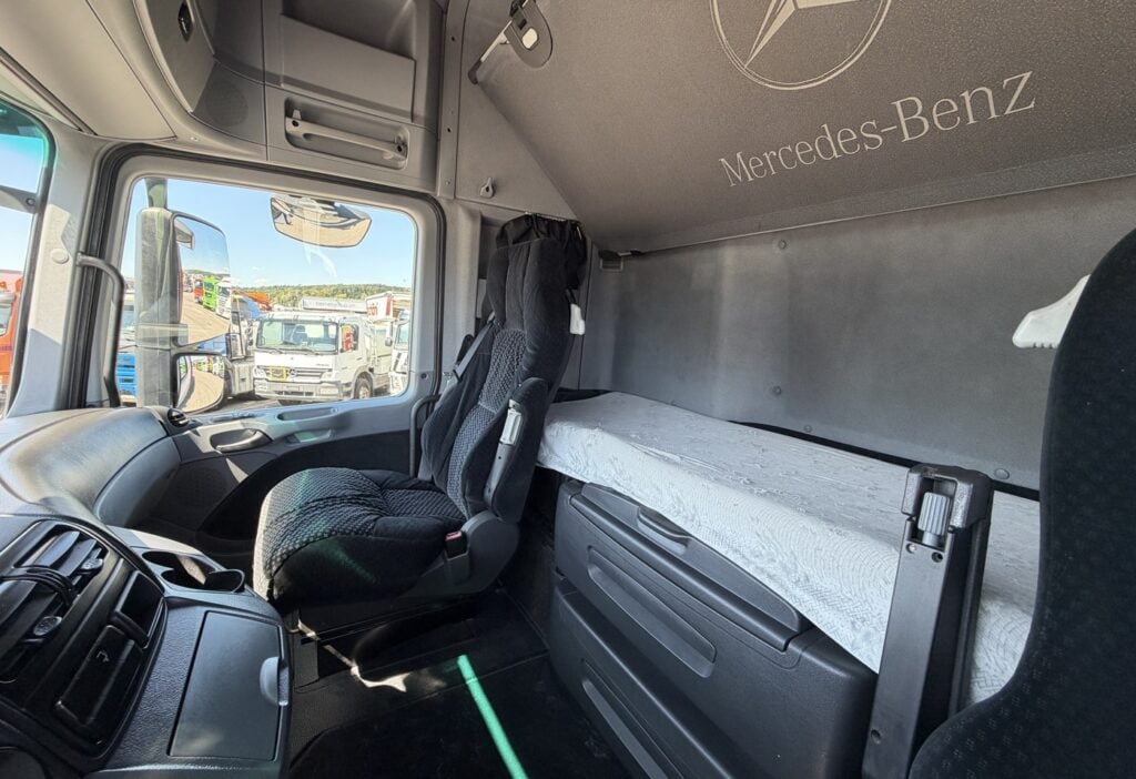 2012 Mercedes-Benz Actros 2544